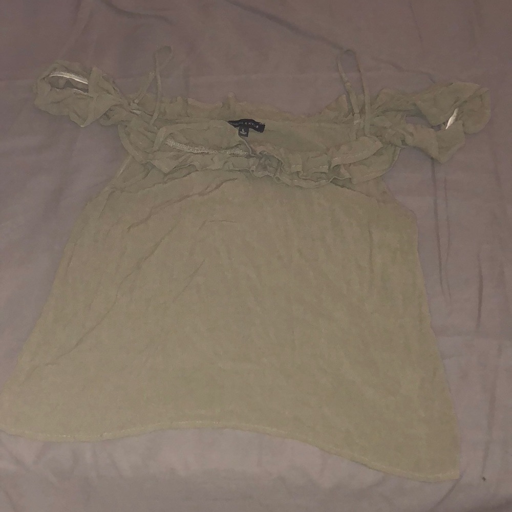 Kendall & Kylie - Green Ruffle Top